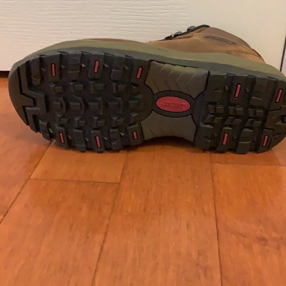 Coleman Waterproof Hiking Boots Men's Size Brown‎ NWT 7.5